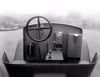 Panel frontal BMW F 76 '1932–33