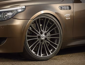 G-Power M5 Hurricane RS Touring (E61) '2011