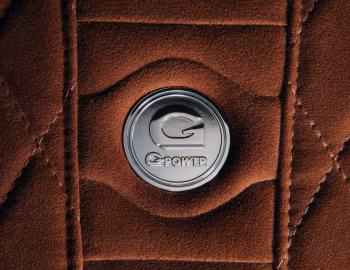 G-Power M5 Hurricane RS Touring (E61) '2011