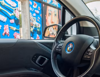Panel frontal BMW i3 "Spaghetti Car" by Maurizio Cattelan (I01) '2016