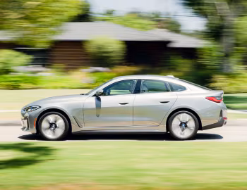 2022–pr. BMW i4 eDrive40 [North America] (G26) '2021–pr.