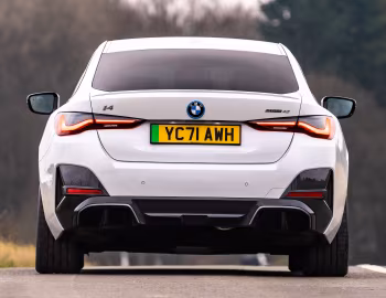 BMW i4 eDrive40 M Sport [UK-spec] (G26) '2021–pr.