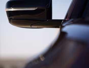 2024–pr. BMW i4 xDrive40 M Sport [North America] (G26) '2023–pr.