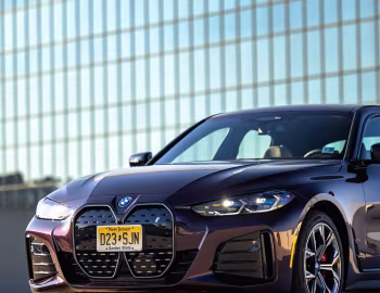 2024–pr. BMW i4 xDrive40 M Sport [North America] (G26) '2023–pr.