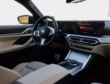 Intérieur 2024–pr. BMW i4 xDrive40 M Sport [North America] (G26) '2023–pr.