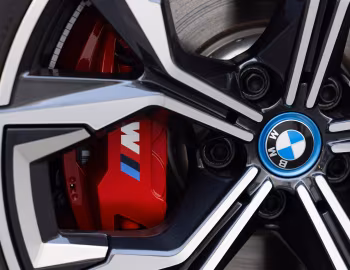 2024–pr. BMW i4 xDrive40 M Sport [North America] (G26) '2023–pr.