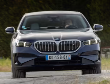 BMW i5 eDrive40 [Worldwide] (G60) '2023–pr.
