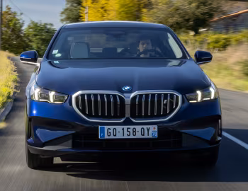 BMW i5 eDrive40 [Worldwide] (G60) '2023–pr.