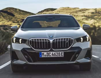 BMW i5 eDrive40 M Sport [Worldwide] (G60) '2023–pr.