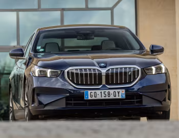 BMW i5 eDrive40 [Worldwide] (G60) '2023–pr.