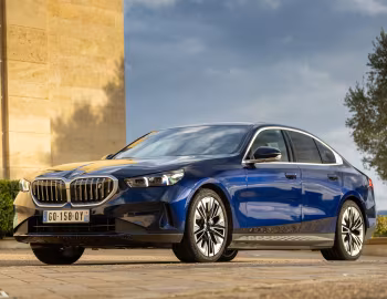 BMW i5 eDrive40 [Worldwide] (G60) '2023–pr.
