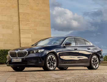 BMW i5 eDrive40 [Worldwide] (G60) '2023–pr.