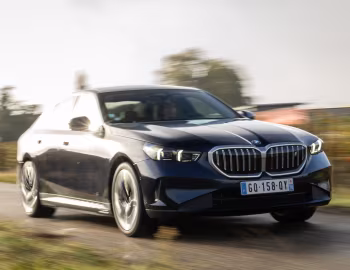 BMW i5 eDrive40 [Worldwide] (G60) '2023–pr.