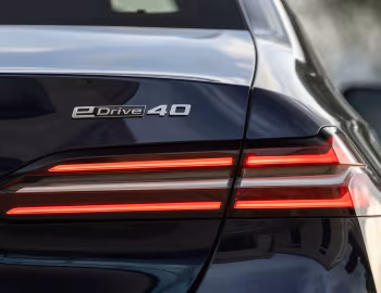 BMW i5 eDrive40 [Worldwide] (G60) '2023–pr.