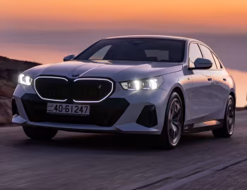 BMW i5 eDrive40 M Sport [Middle East] (G60) '2023–pr.