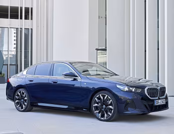 BMW i5 eDrive40 M Sport [Worldwide] (G60) '2023–pr.