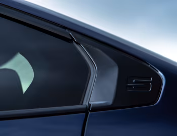 BMW i5 eDrive40 M Sport [UK-spec] (G60) '2023–pr.