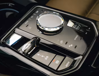 Interior 2024–pr. BMW i5 M60 xDrive [North America] (G60) '2023–pr.