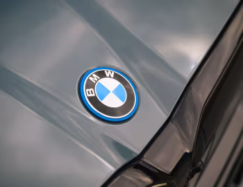 Logotipo 2024–pr. BMW i5 M60 xDrive [North America] (G60) '2023–pr.