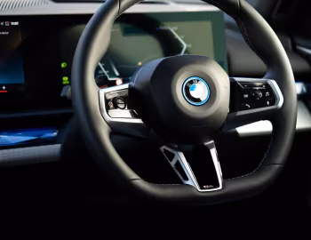 Intérieur BMW i5 M60 xDrive [UK-spec] (G60) '2023–pr.