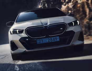 BMW i5 M60 xDrive [South Korea] (G60) '2023–pr.