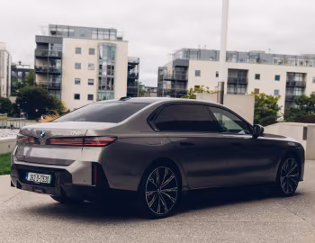 BMW i7 50 M Sport [Ireland] (G70) '2026