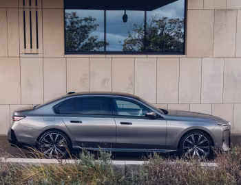 BMW i7 50 M Sport [Ireland] (G70) '2026