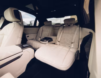 Інтэр'ер BMW i7 50 M Sport [Ireland] (G70) '2026