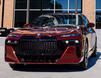 2024–pr. BMW i7 eDrive50 [North America] (G70) '2023–pr.