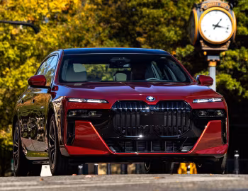 2024–pr. BMW i7 eDrive50 [North America] (G70) '2023–pr.