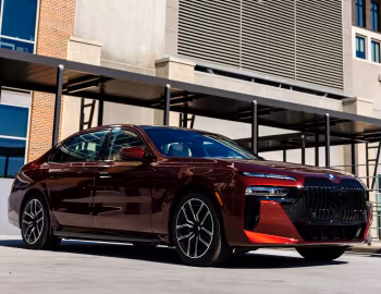 2024–pr. BMW i7 eDrive50 [North America] (G70) '2023–pr.