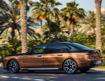 BMW i7 M70 xDrive [Worldwide] (G70) '2023–pr.
