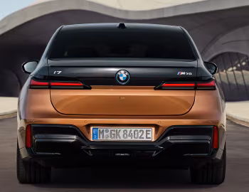 BMW i7 M70 xDrive [Worldwide] (G70) '2023–pr.