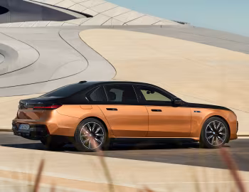 BMW i7 M70 xDrive [Worldwide] (G70) '2023–pr.