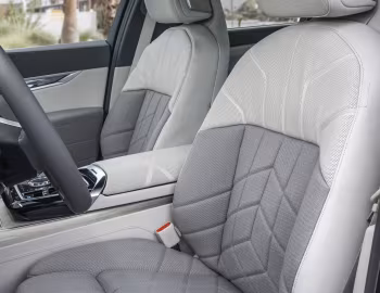 Interior 2023–pr. BMW i7 xDrive60 [North America] (G70) '2022–pr.