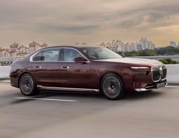 BMW i7 xDrive60 [Singapore] (G70) '2022–pr.
