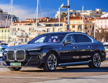 BMW i7 xDrive60 M Sport [Worldwide] (G70) '2022–pr.