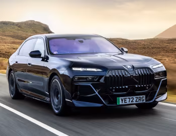 BMW i7 xDrive60 M Sport [UK-spec] (G70) '2022–н.ч.