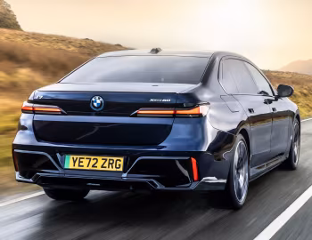 BMW i7 xDrive60 M Sport [UK-spec] (G70) '2022–н.ч.