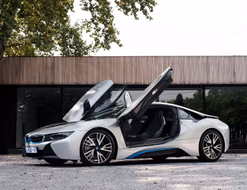 BMW i8 [South Africa] (l12) '2015–17