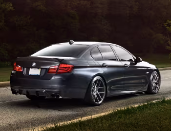 IND BMW 5 Series Sedan (F10) '2012–13