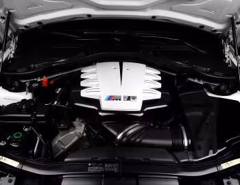 Bajo el capó IND BMW M3 Coupe (E92) '2011