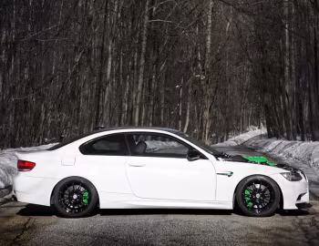 IND BMW M3 Coupe "Green Hell" VT2-600 (E92) '2010