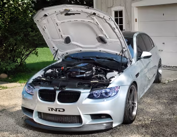 Bajo el capó IND BMW M3 Sedan "Silver Ghost" (E90) '2012