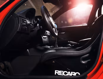 Interior IND BMW M3 Sedan "Red Death" (E90) '2010–13