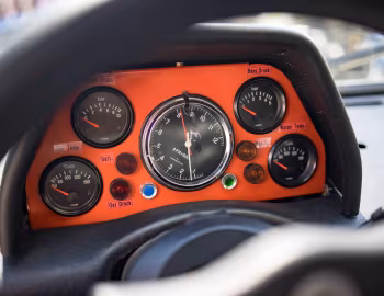 Tableau de bord BMW M1 "Münchner Wirte" Restoration (E26)