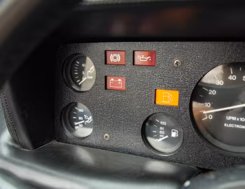 Tableau de bord BMW M1 "Exclusiv" by Walter Maurer (Е26) '1979