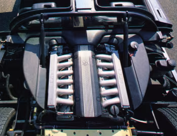 Bajo el capó BMW Nazca M12 '1991