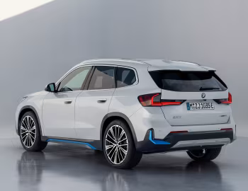 BMW iX1 xDrive30 [Worldwide] (U11) '11.2022–pr.