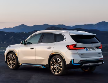 BMW iX1 xDrive30 [Worldwide] (U11) '11.2022–pr.